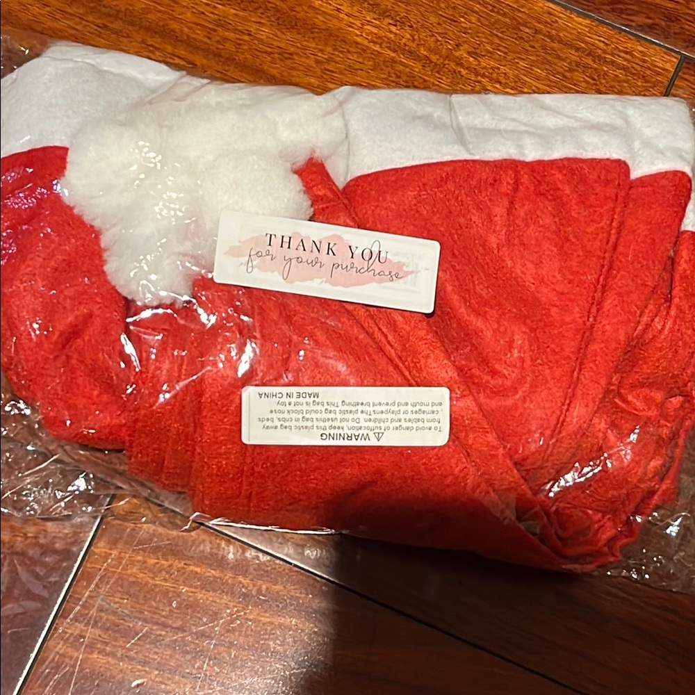 Handmade 9 Pieces of Red and White Santa Hat NIP
